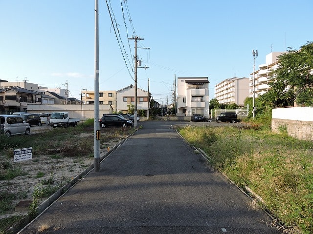 松原市岡駐車場