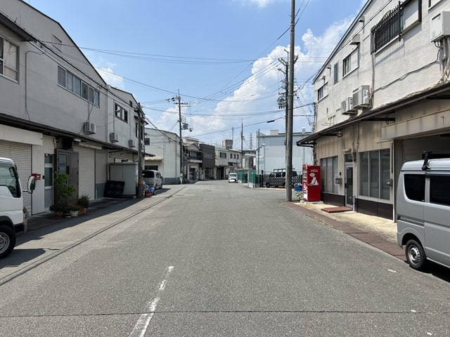 摂津市鳥飼銘木町クレーン付き倉庫・事務所10