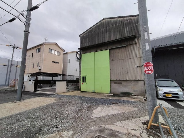 枚方市長尾家具町倉庫・工場