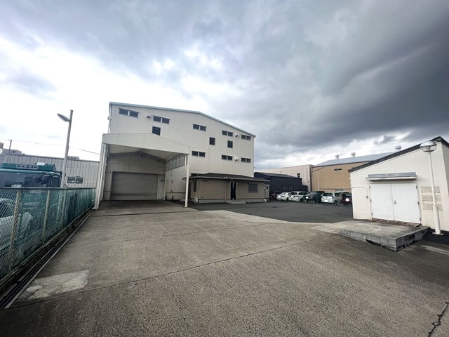 東大阪市長田東倉庫・事務所