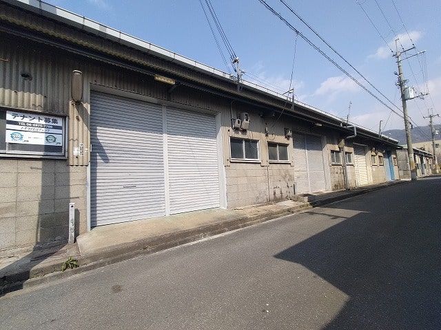 東大阪市横小路倉庫・工場B6