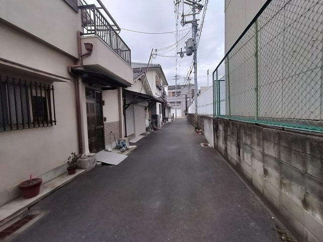 東大阪市横小路町倉庫7