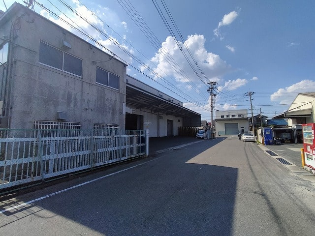 東大阪市新庄西倉庫・事務所