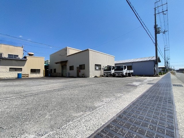 八尾市山賀町クレーン付倉庫・工場9