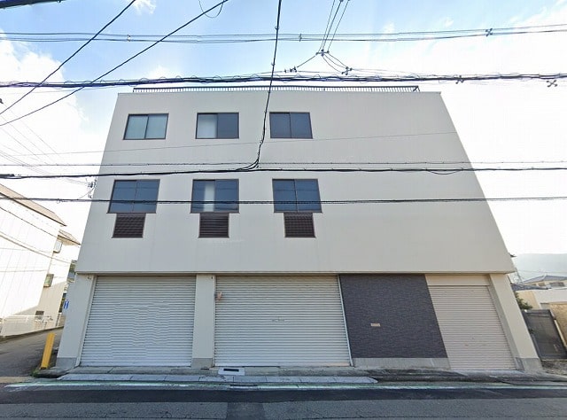 八尾市楽音寺倉庫・事務所1