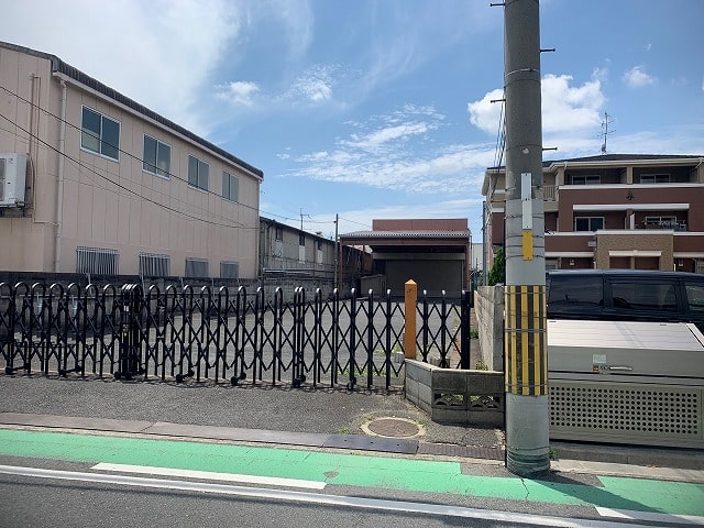 東大阪市池島町倉庫・事務所1