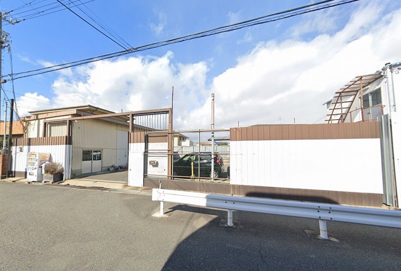 大東市三箇倉庫・事務所3