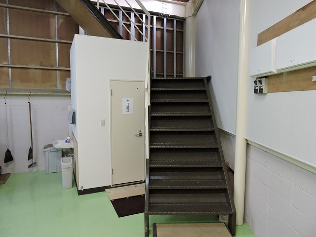 寝屋川仁和寺本町倉庫8