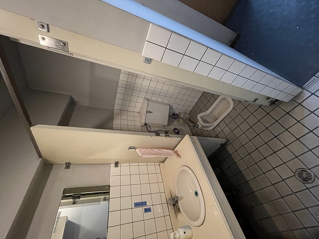 男女別トイレあります