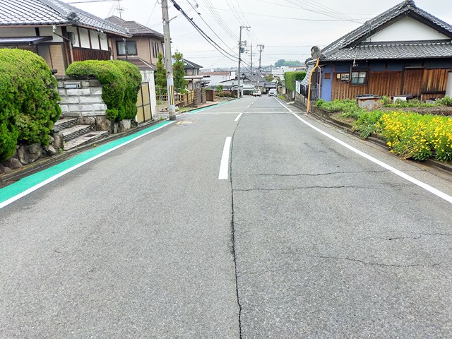 前面道路です。