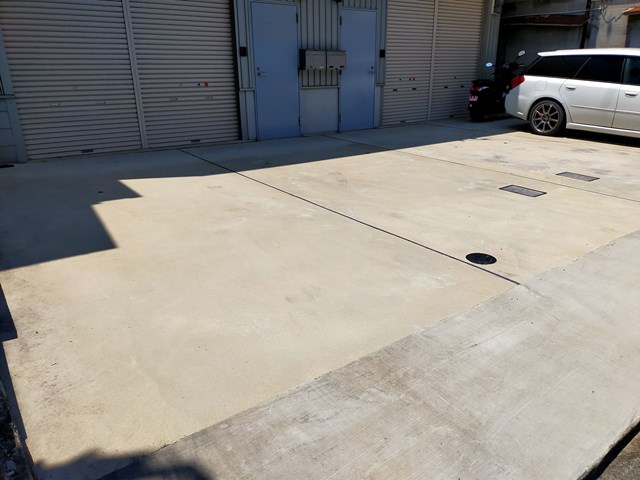 駐車場も付いてます。