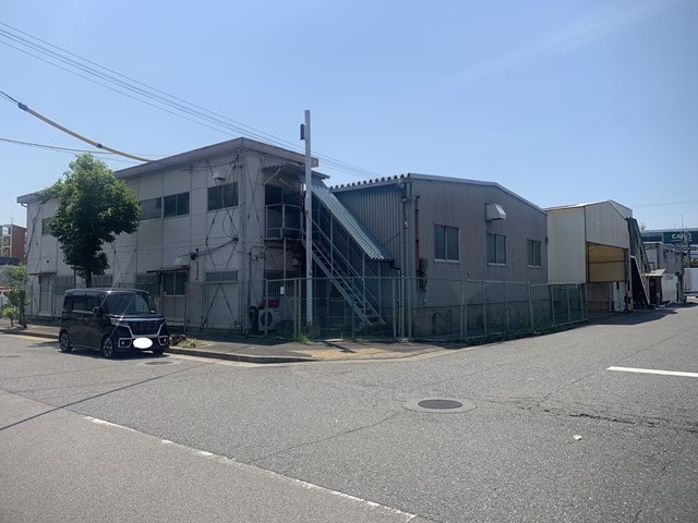 角地の物件になります。