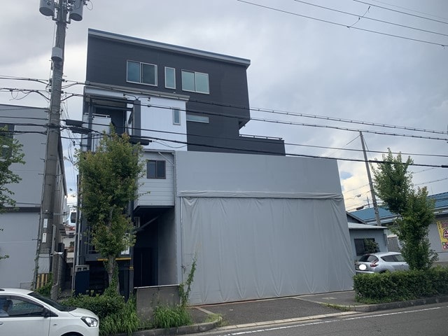 クレーン2基あります。