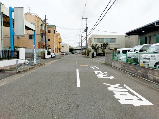 前面道路です。