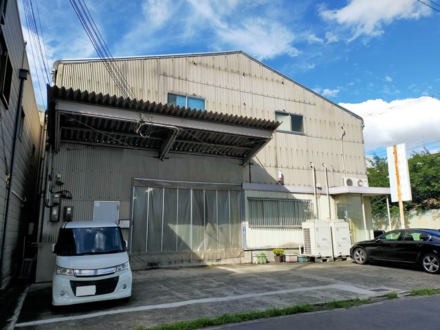 事務所あります。
