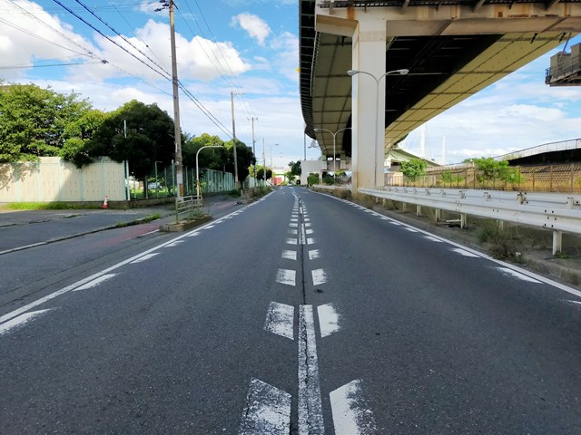 前面道路です。