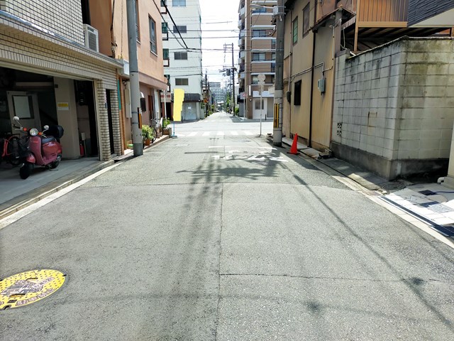 前面道路です。