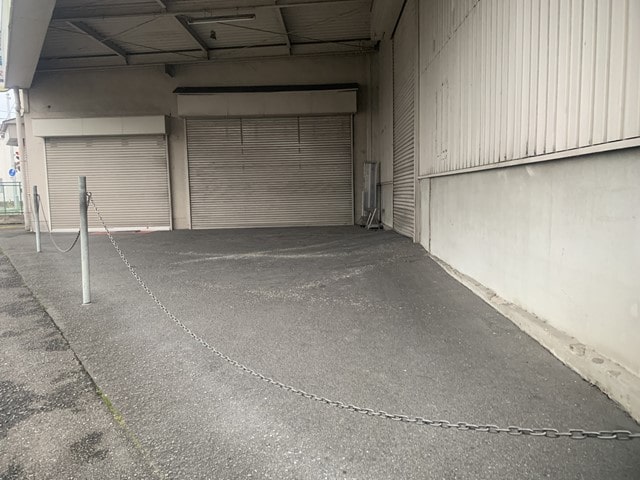2ｔ車駐車可能です。