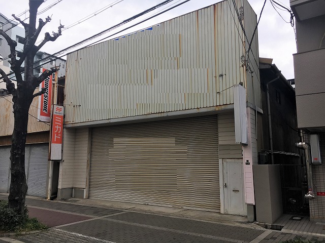近隣商業地域です。
