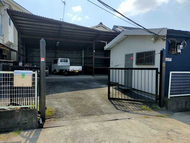 間口はこんな感じです。