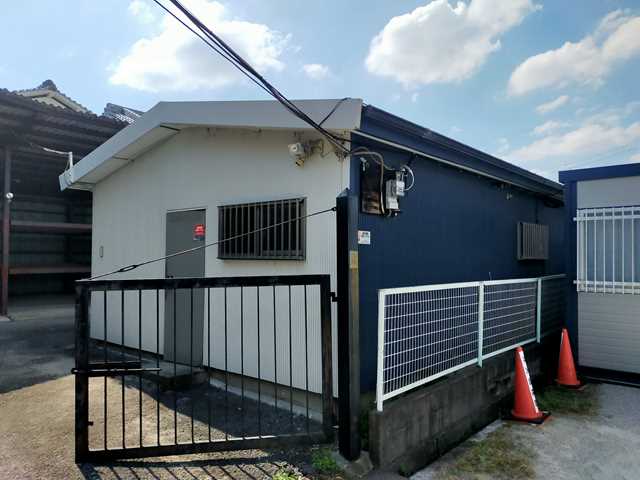 事務所部分です。結構きれいですよ。