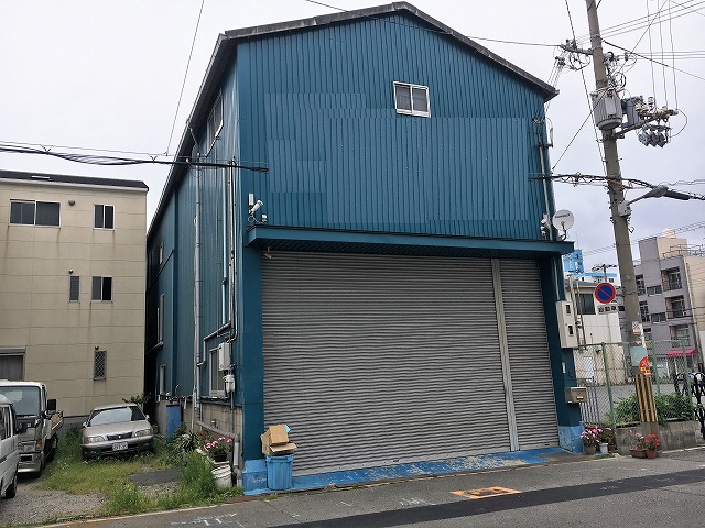 延べ面積96坪あります。