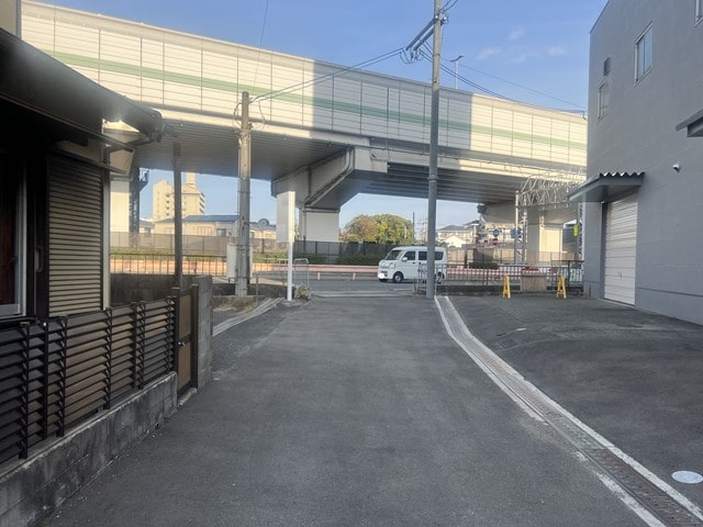 2t車の通行がギリギリです。