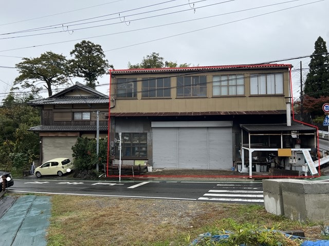 赤枠が対象物件です。
