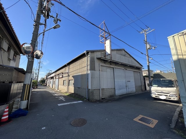 角地の物件です。