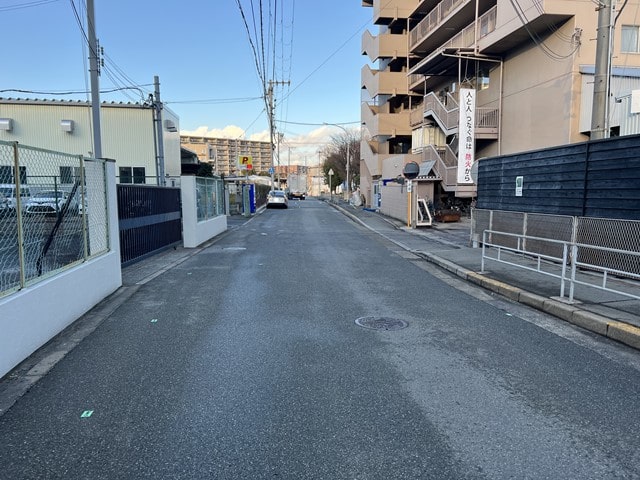 大型車両通行可能です。