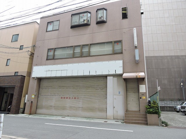 希少！大阪中心の自動車整備工場跡