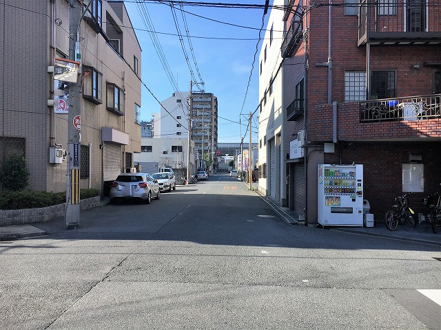 前面道路です。