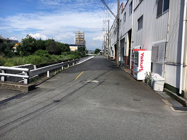 前面道路です。
