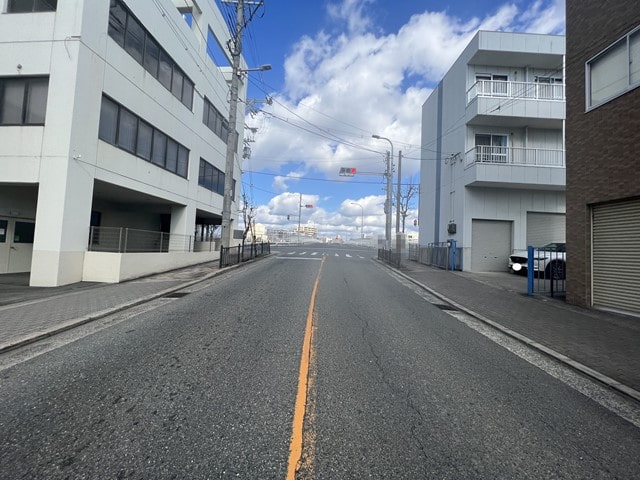大型車両通行可能です。