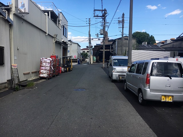 前面道路です。