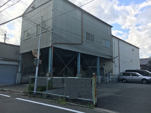 駐車スペースあります。