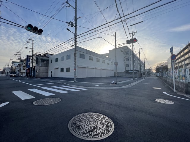 角地の物件になります。