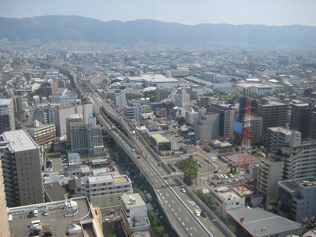 モノづくりのまちとして知られている東大阪市とは