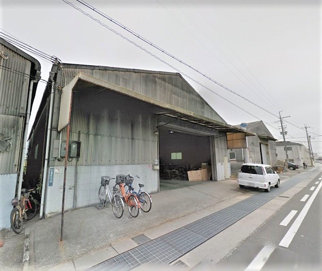 準工業地域、クレーン付き工場です。