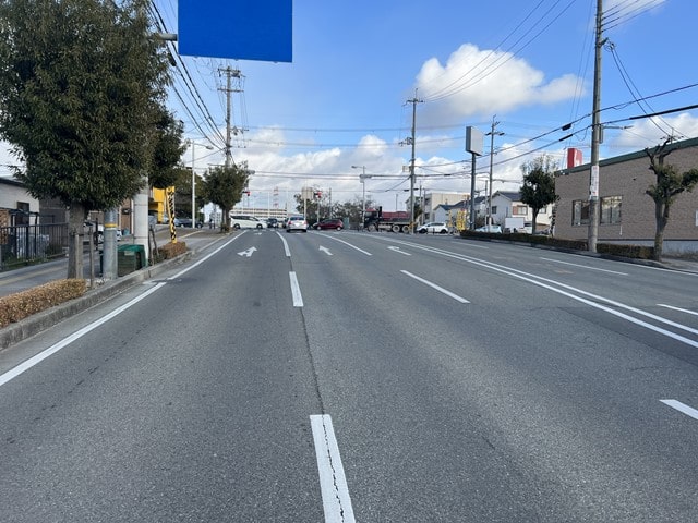 大型車両通行可能です。