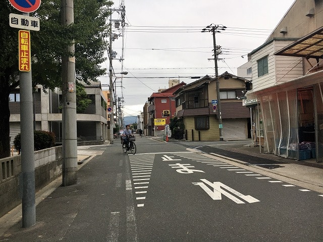 前面道路です。