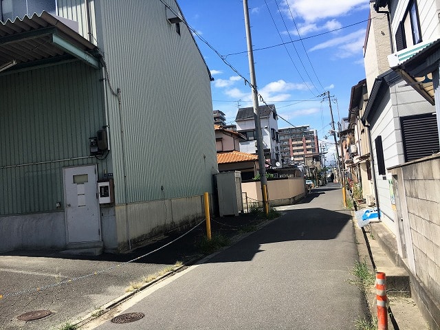 前面道路です。
