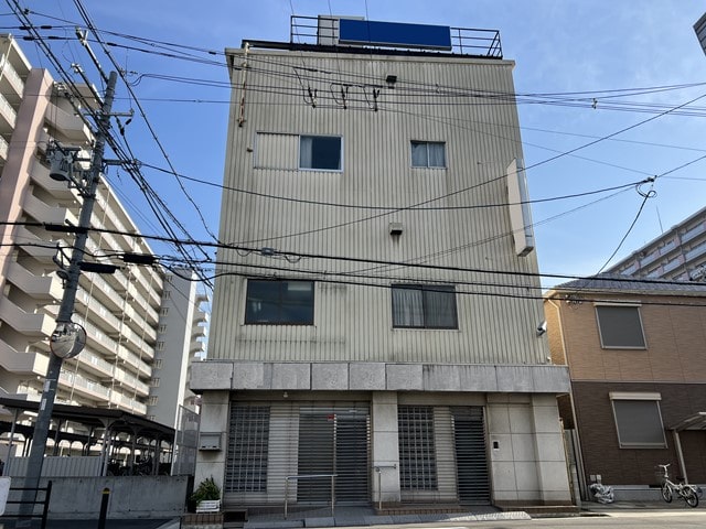 倉庫や店舗として使用可能です。