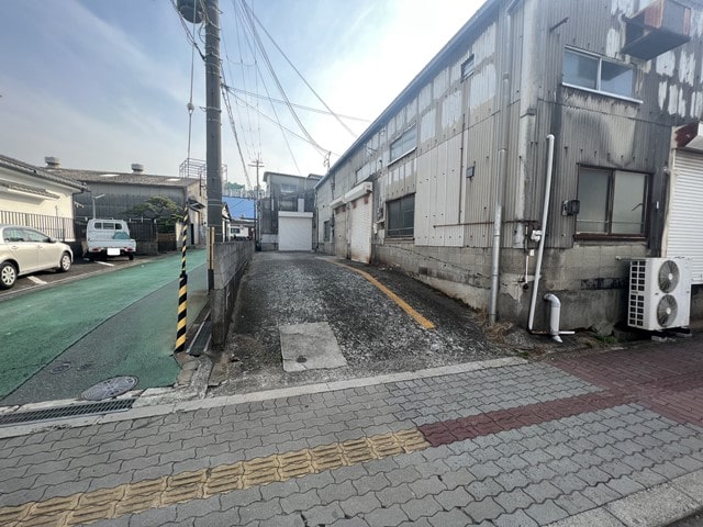 共有通路になります。