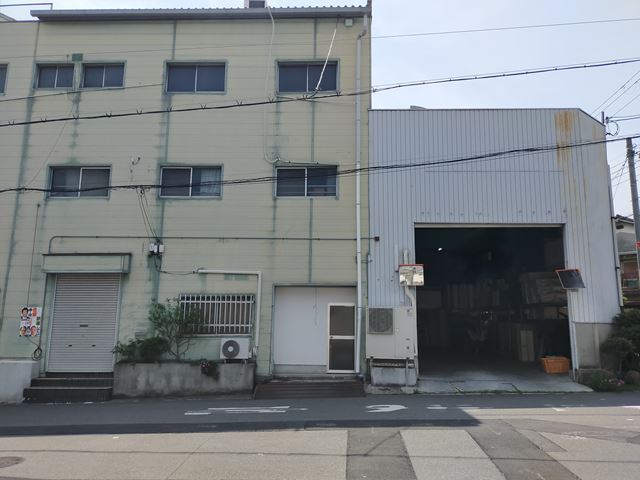 天井高めです。