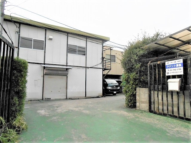 第二種中高層住居専用地域です。