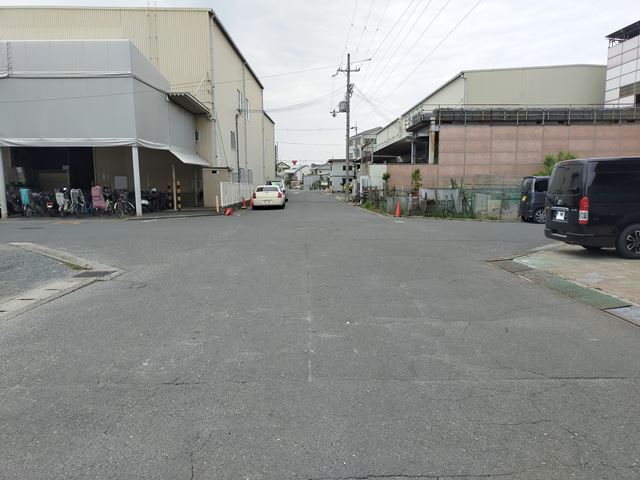 前面道路です。