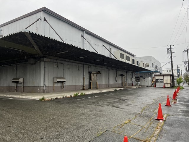 キュービクルあります。