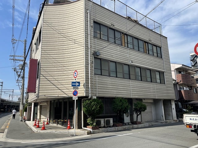 ２階だけとか……３０万で大丈夫ですよ