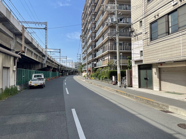 １階だけは……50万です。